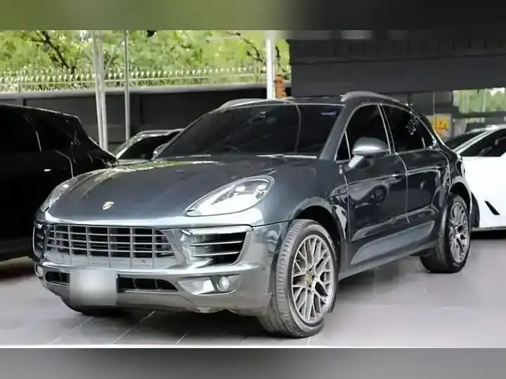 Porsche Macan 2.0 AWD รูปที่ 1