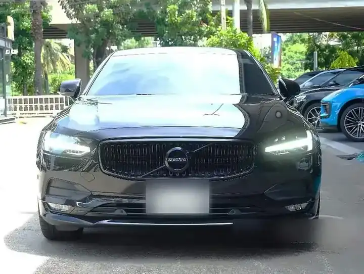 Volvo S90 D4 Momentum รูปที่ 2