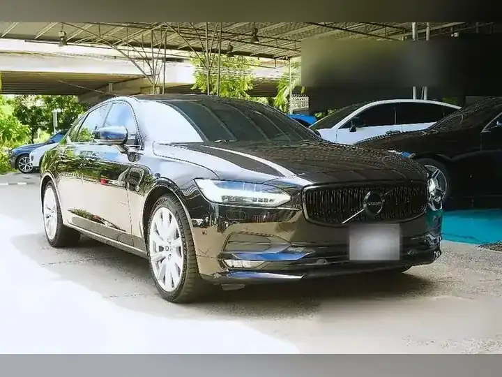 Volvo S90 D4 Momentum รูปที่ 3