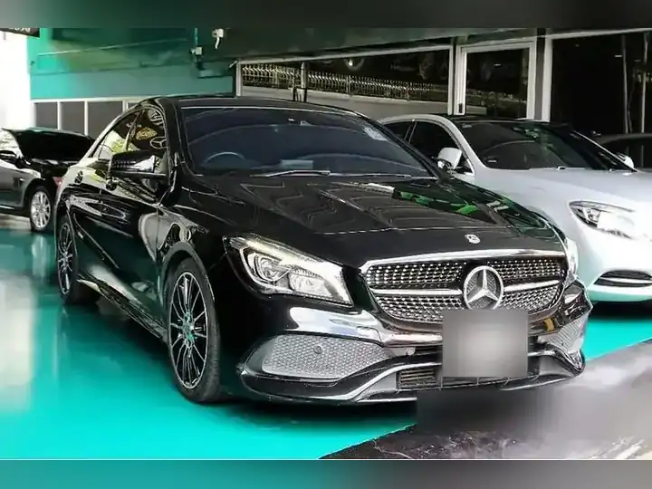Mercedes-Benz CLA250 AMG Dynamic รูปที่ 3