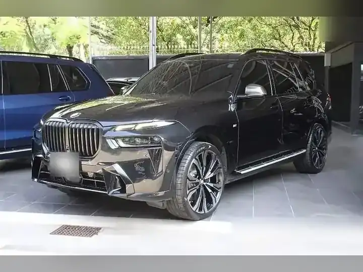BMW X7 xDrive40d M Sport รูปที่ 1