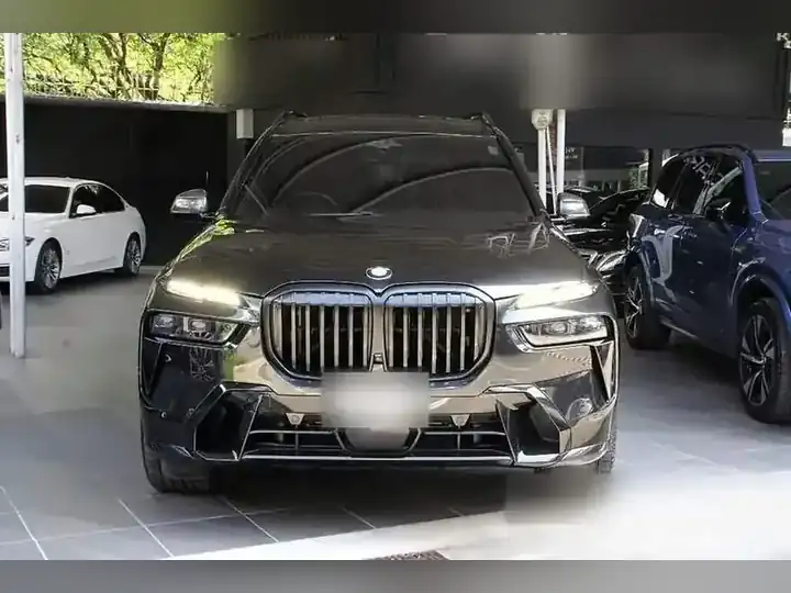 BMW X7 xDrive40d M Sport รูปที่ 2