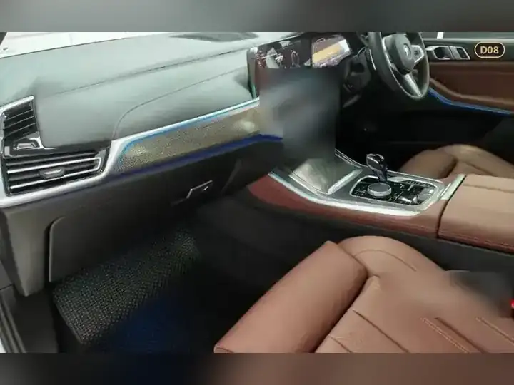 BMW X5 xDrive45e M Sport รูปที่ 4