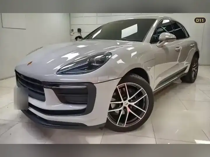 Porsche Macan 2.0 รูปที่ 1