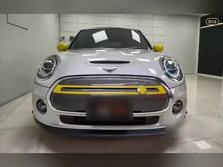 Mini Cooper SE 3-Door รูปที่ 2