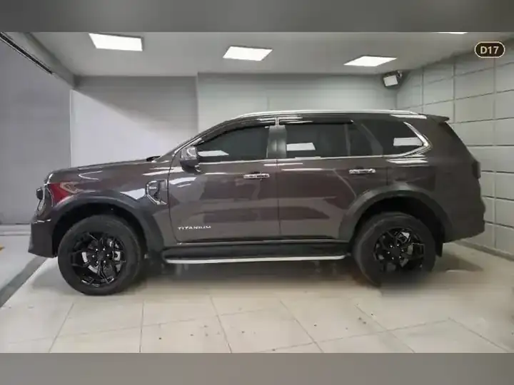 Ford Everest 2.0 Titanium+ 4WD รูปที่ 3