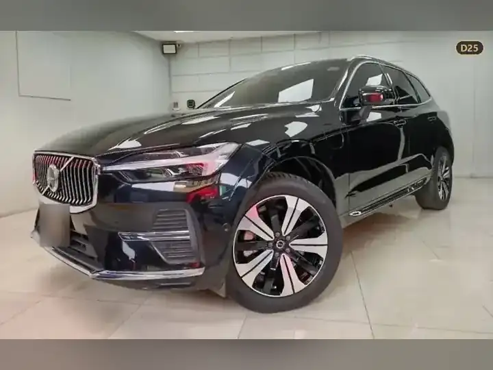 Volvo XC60 Recharge T8 Ultimate รูปที่ 1
