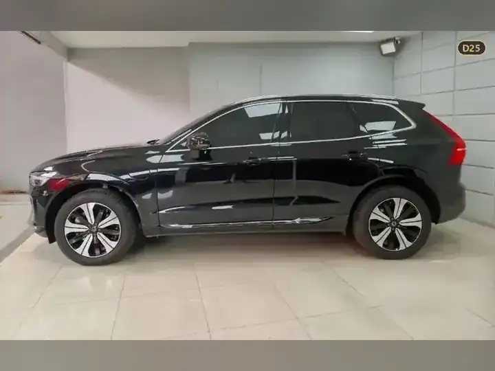 Volvo XC60 Recharge T8 Ultimate รูปที่ 3