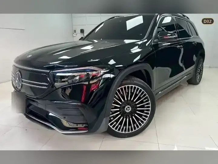 Mercedes-Benz EQB250 AMG Line รูปที่ 1