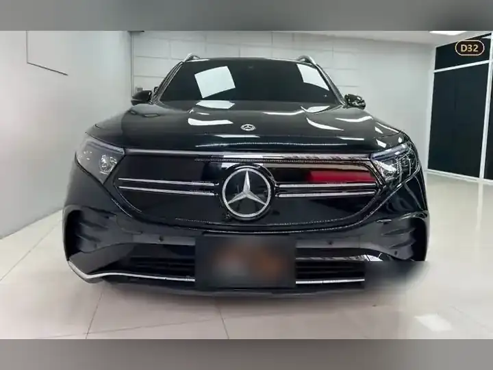 Mercedes-Benz EQB250 AMG Line รูปที่ 2